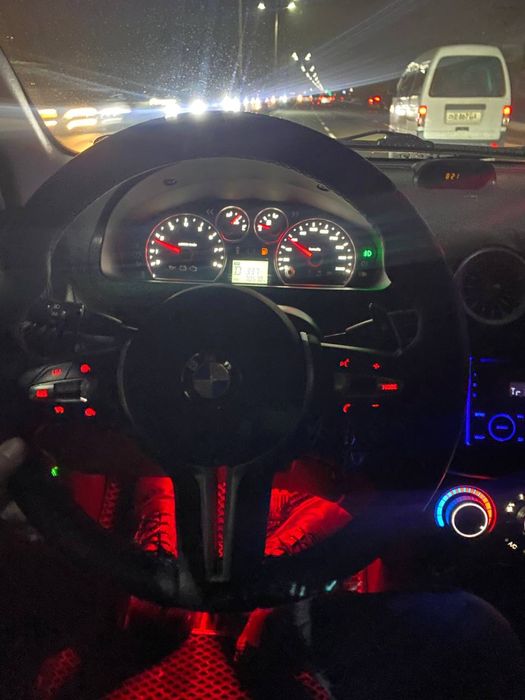 Assalomu aleykum  moshina idial ishga borip keganman taxi qilinmagan..