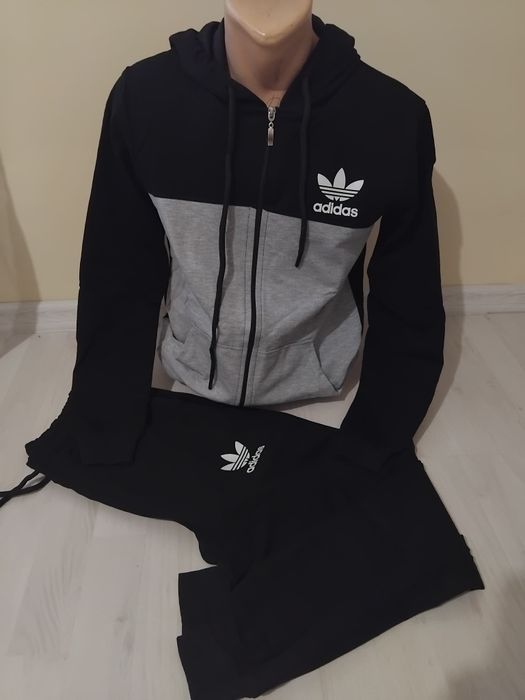 Trening băieți Nike.