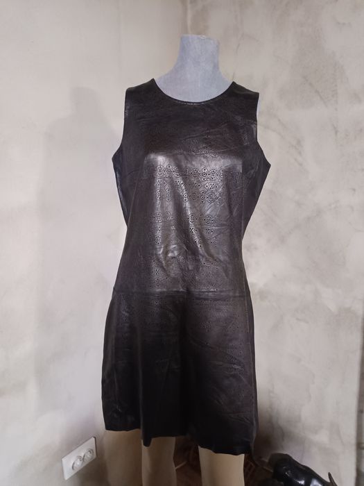 Rochie din piele naturală de miel 100% MILESTONE – Dama (Model perforat premium
