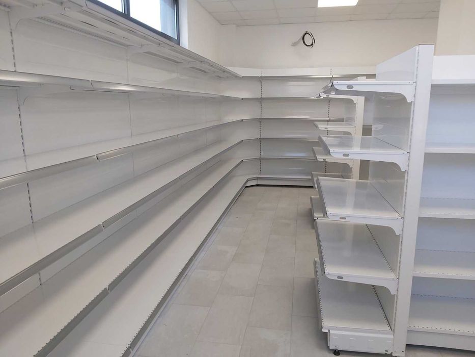 Нови, налични Стелажи за магазин, стенен и островен, метален регал