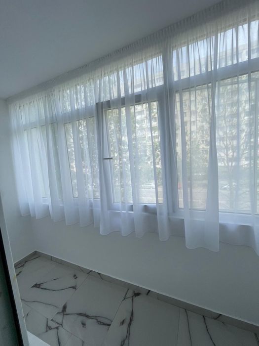 Vand apartament 3 camere complet renovat