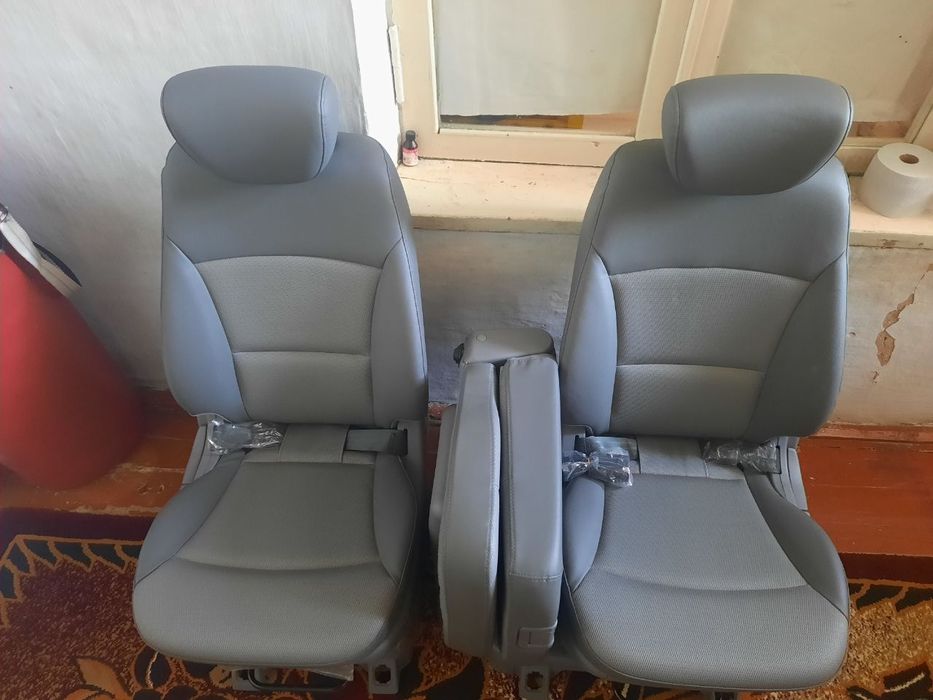 Новые сиденья стоит дома