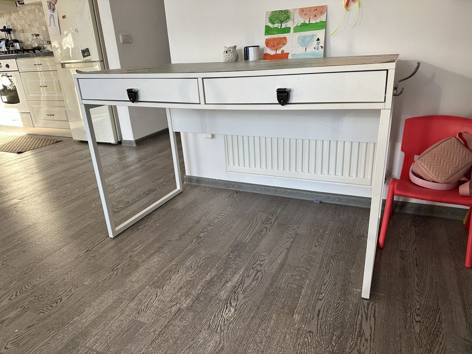 Birou cu doua sertare