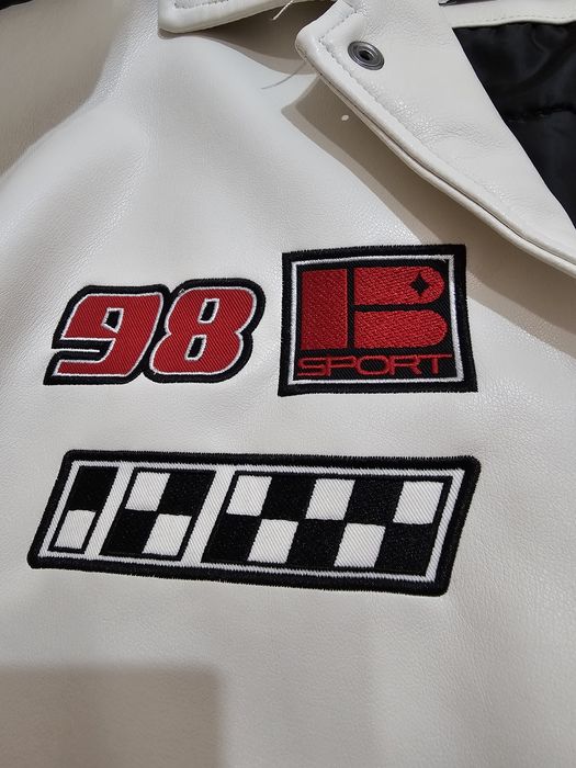 Осенняя кожзам куртка