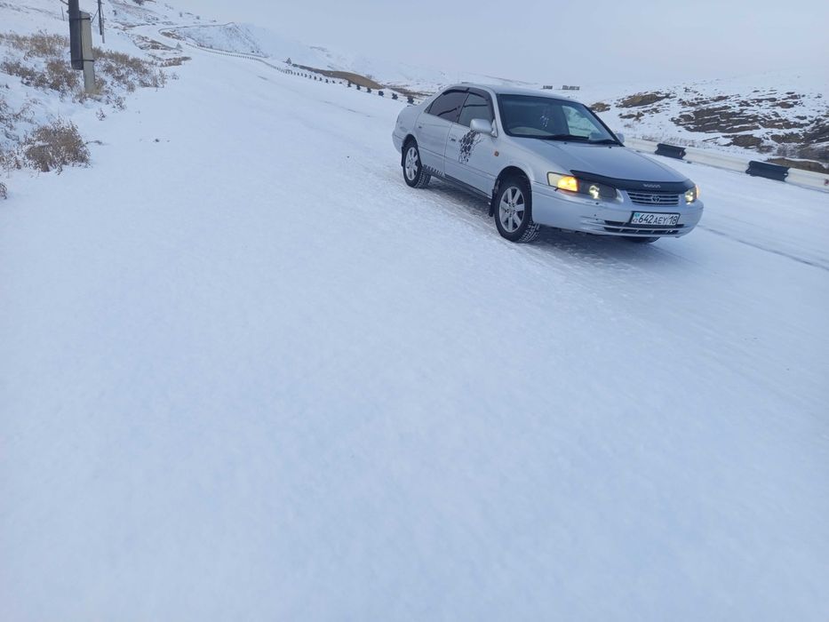 Тойота Камри грация