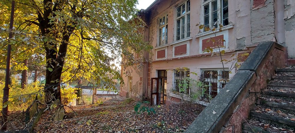 Бизнес  имот 7.5дка.