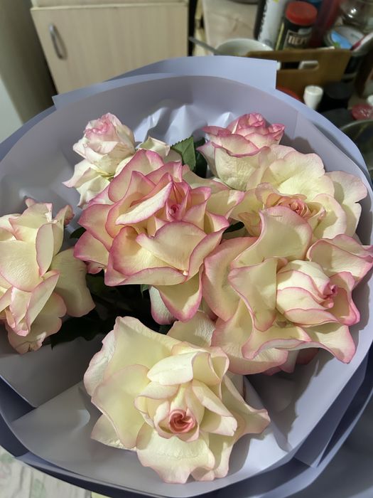 Продаю букет Развернутые розы