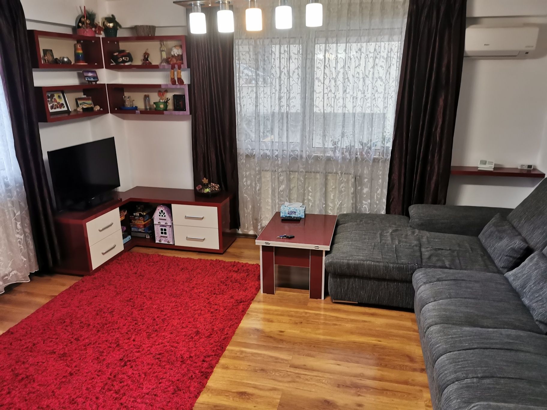 vand apartament 3 camere bucuresti