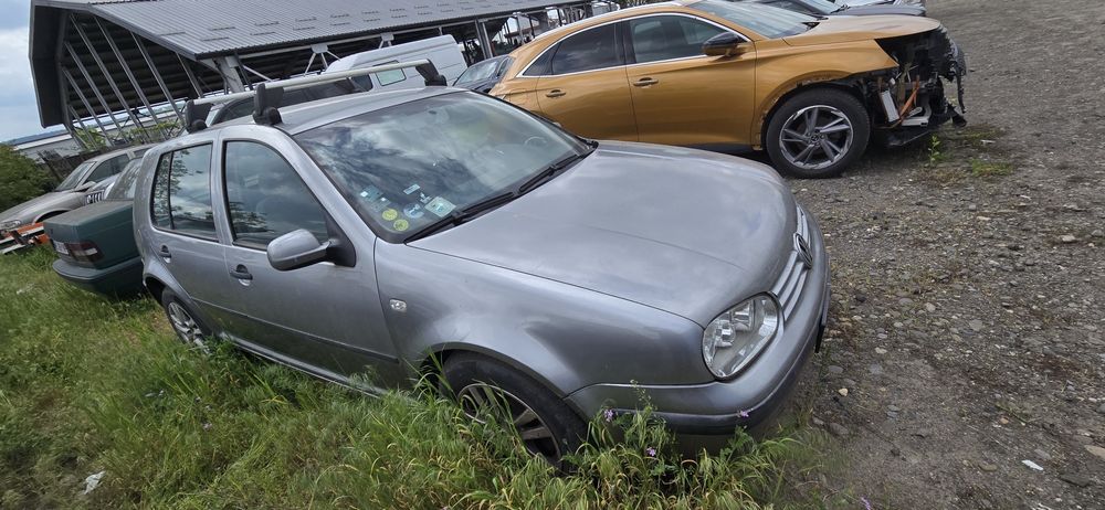 De vanzare VW Golf 4