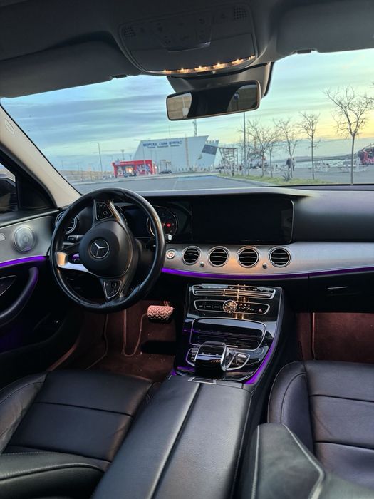 Продавам Mercedes E350 d-2018г.