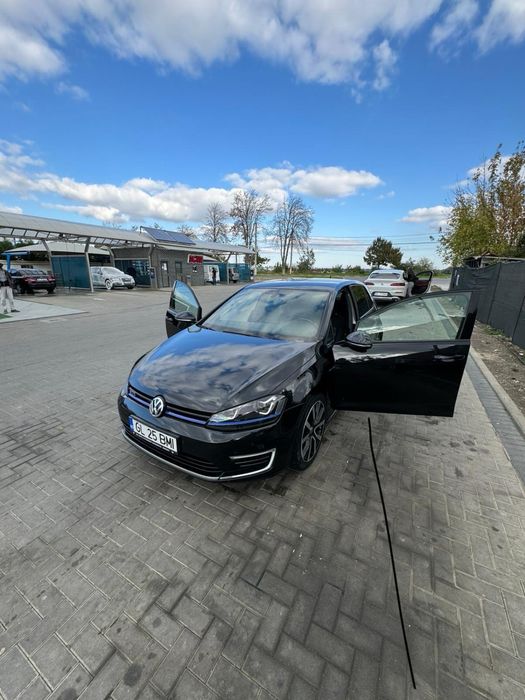 Volkswagen Golf GTE Hibrid plug in
