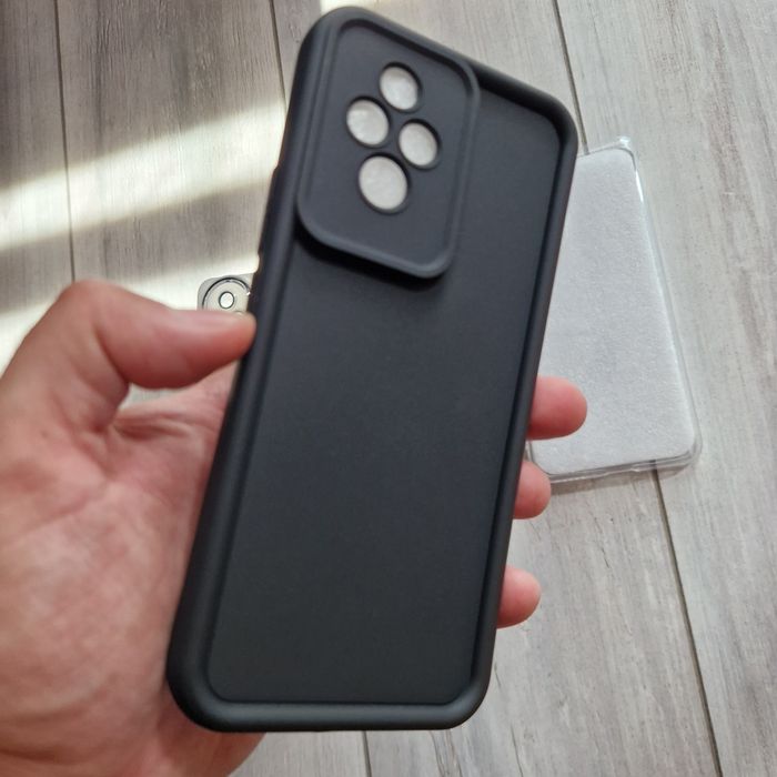 Huse silicon Honor 200