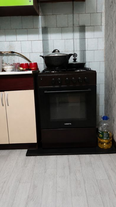 Gaz plita VESTA srochna sotiladi!!! Olmaydiganlar bezovta qilmasin
