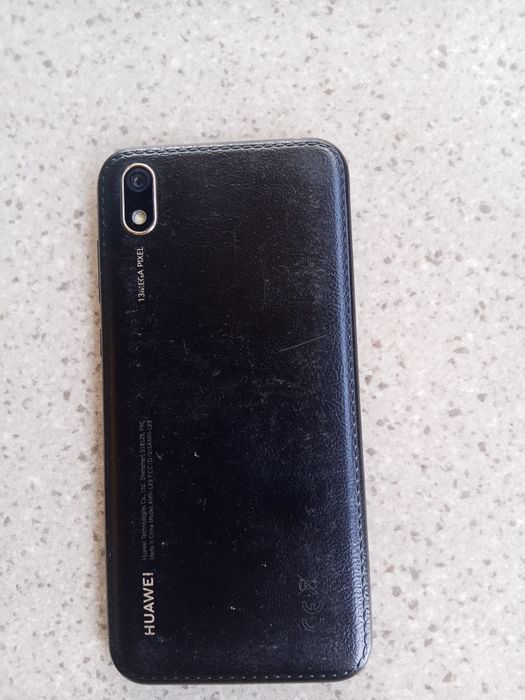 Продам телефон huawei