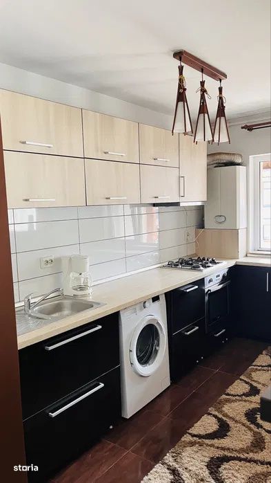 Apartament 2 camere de 52mp , balcon 8mp zona Floresti Sesul de Sus