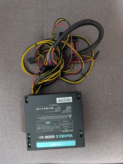 Блок питания Zalman 600 ватт