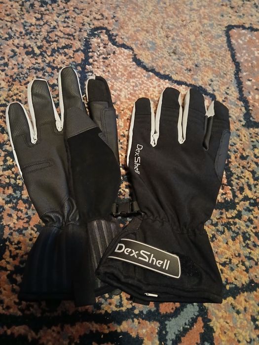 Manusi pentru ski,noi.