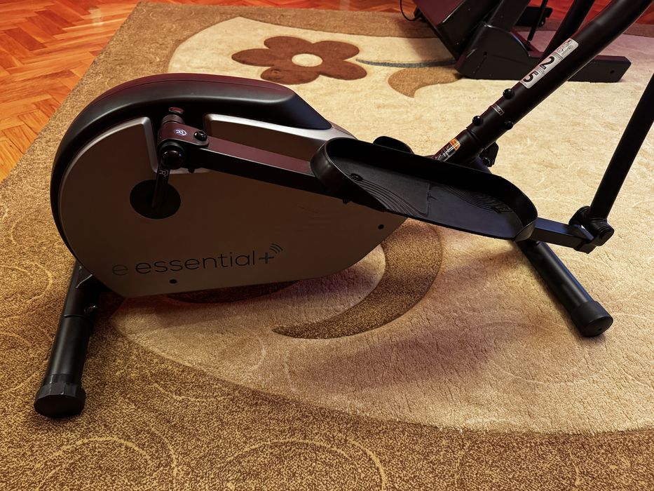 Bicicleta apartament domyos essentia 06