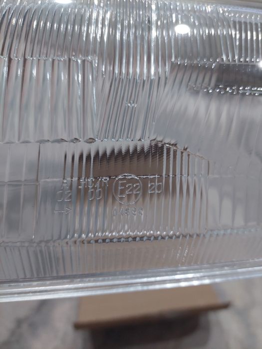 Стекло фар (бош) на ваз 2114