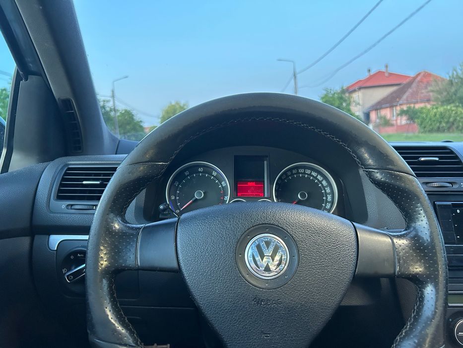 Spre vanzare golf 5 gti