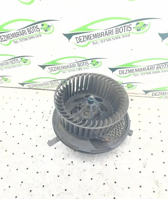 Ventilator aeroterma 3C1 820 015 J Volkswagen VW Golf 2005