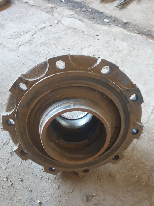 Задняя ступица мерседес