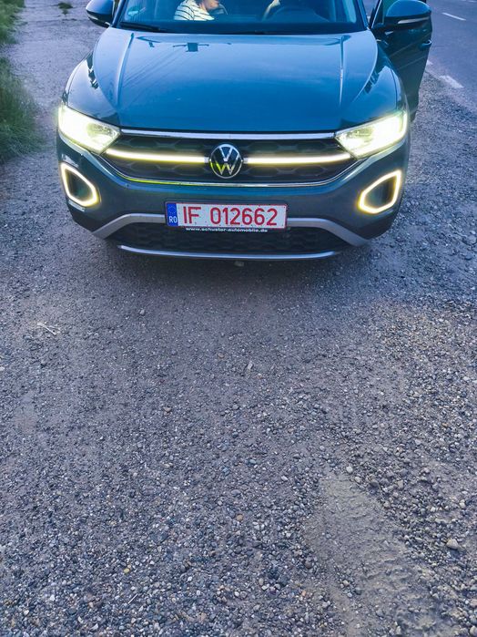 Volkswagen T-Roc 1.5 TSI DSG Style T-LEDER/NAVI/ LED/ GARANTIE 10/2030