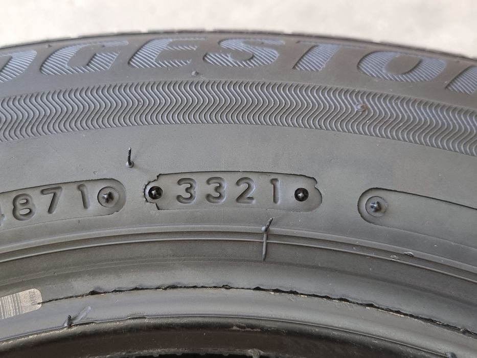 195/65/15 Bridgestone 4Броя: 250лв 6.8мм