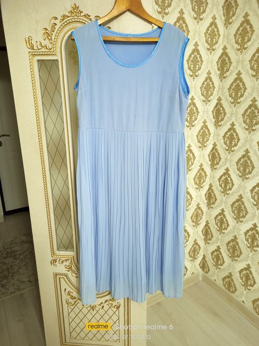 Продам платье новое