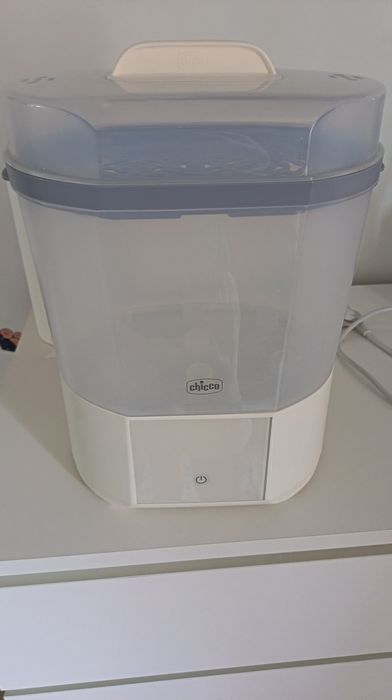 Sterilizator biberoane