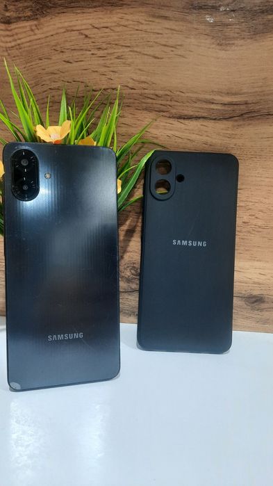 Продам рабочие телефьны простушка Нокия и Самсунг