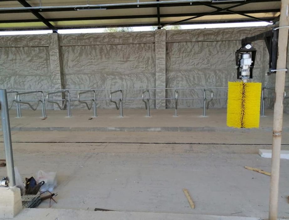 чесалка для скота оптом наличии