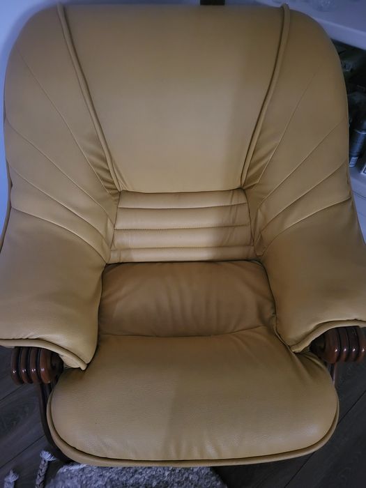 Set canapea + 2 fotolii + masuta