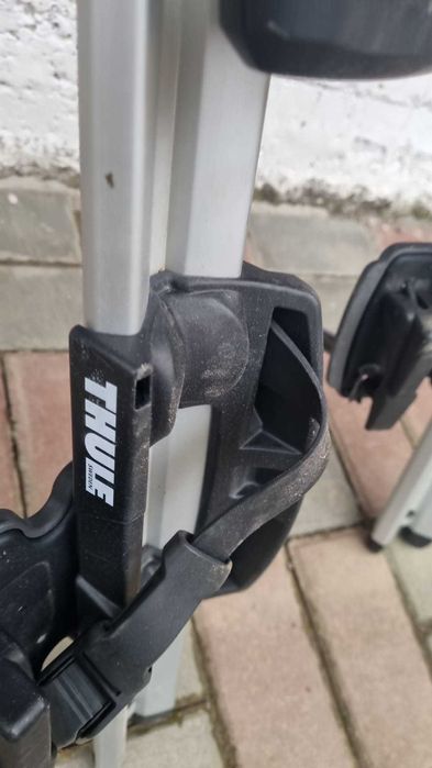 Bare Thule auto aproape noi foarte putin utilizate 2 buc