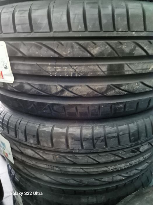 245 45 19  Maxxis Maxxis VS5 Замъка Ямбол