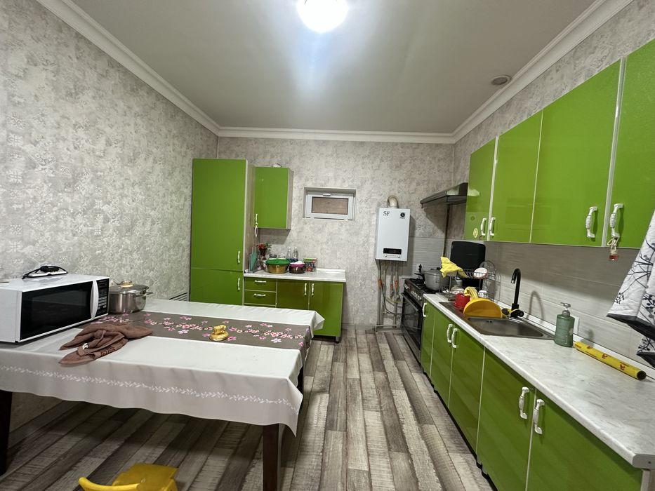 Продается благоустроенный дом в мкр Акниет