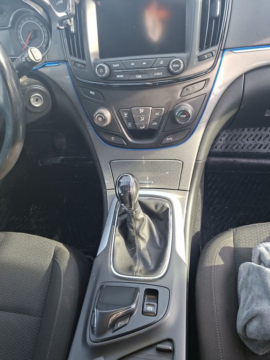 Opel insgnia sports tourer