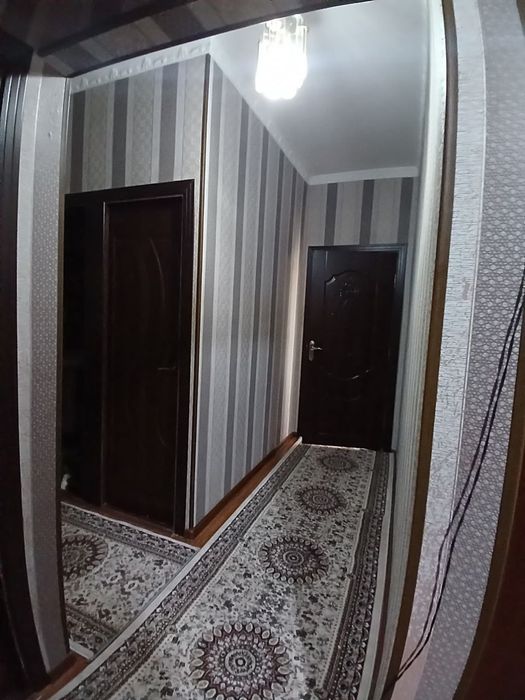 3 хонали квартира сотилади.