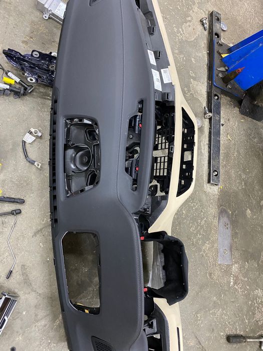 Bmw G11 табло без аербег