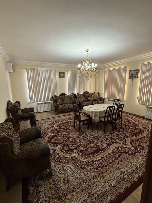 Magic city oldida 2 xonali uy ijaraga beriladi