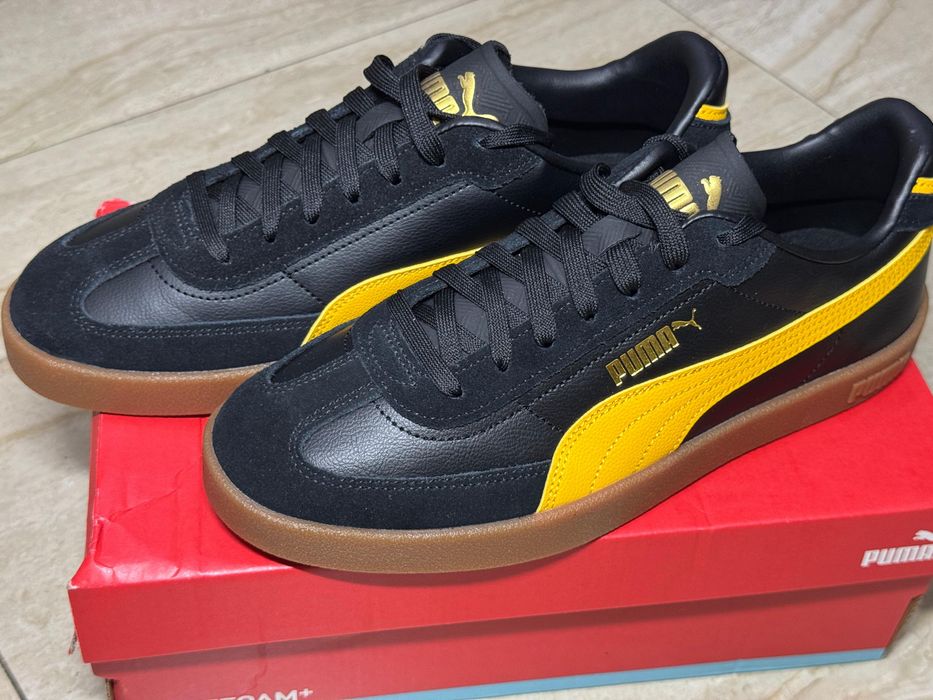 Продам оригинал кроссовки