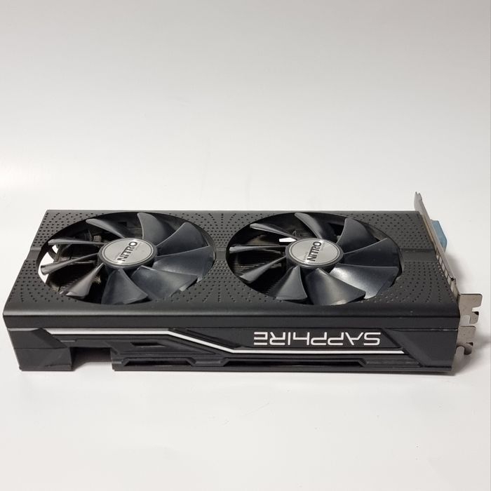 Placa video sapphire rx 470  8gb echiv rx 580