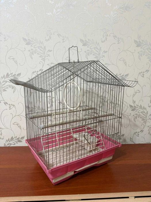 Продам клетку для попугая