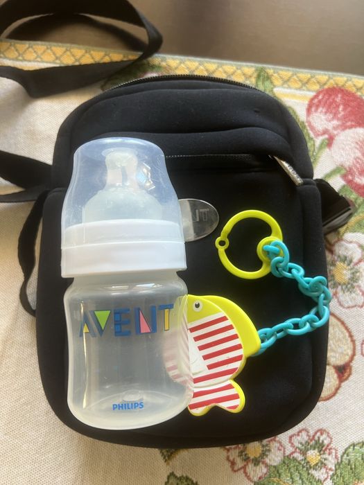 Lot cos pampers Tommee Tippee, geanta Avent, batista bebelusului