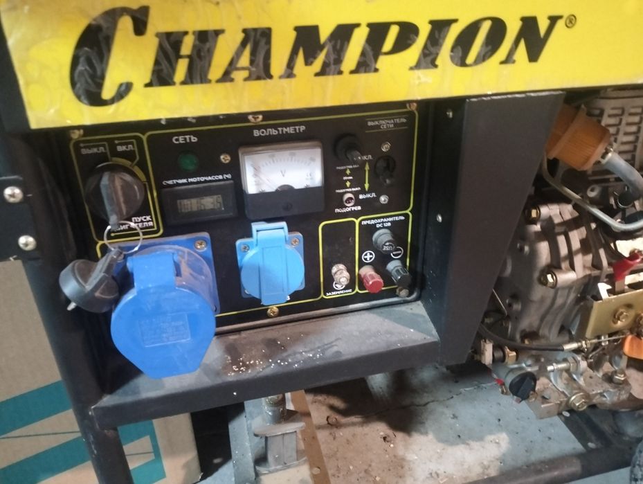 Продам дизельный генератор