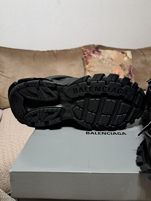 Balenciaga Track