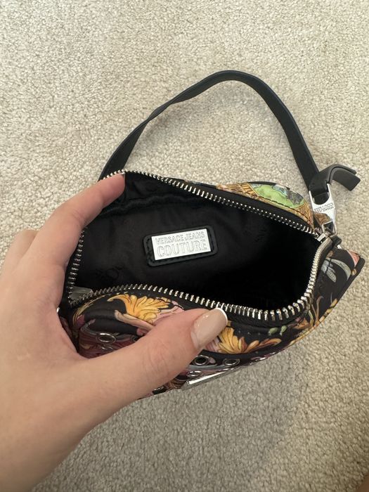 Дамски чанти разпродажба versace