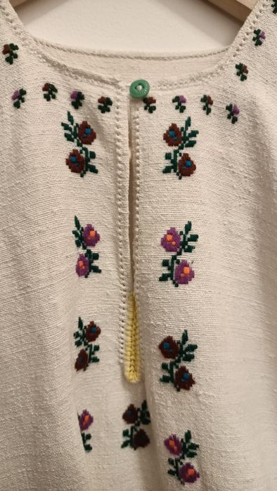 Cămăși tradiționale românești