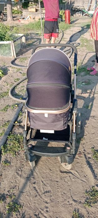 Отличная Детская коляска