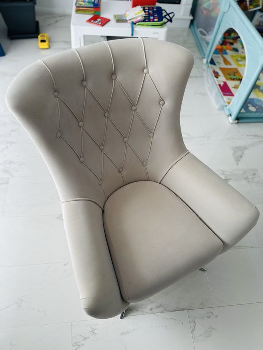 Vand set living canapea cu 2 fotolii